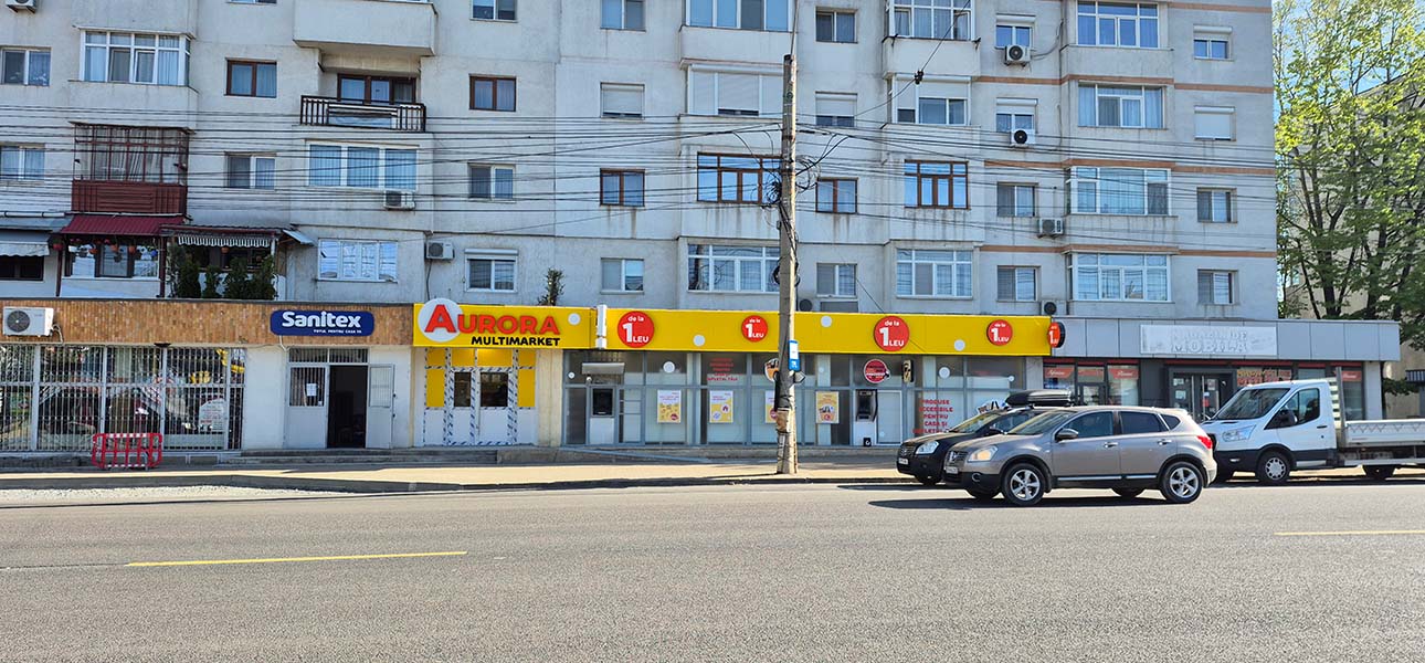 Firmă luminoasă sau litere volumetrice? Cum alegi soluția potrivită pentru afacerea ta.